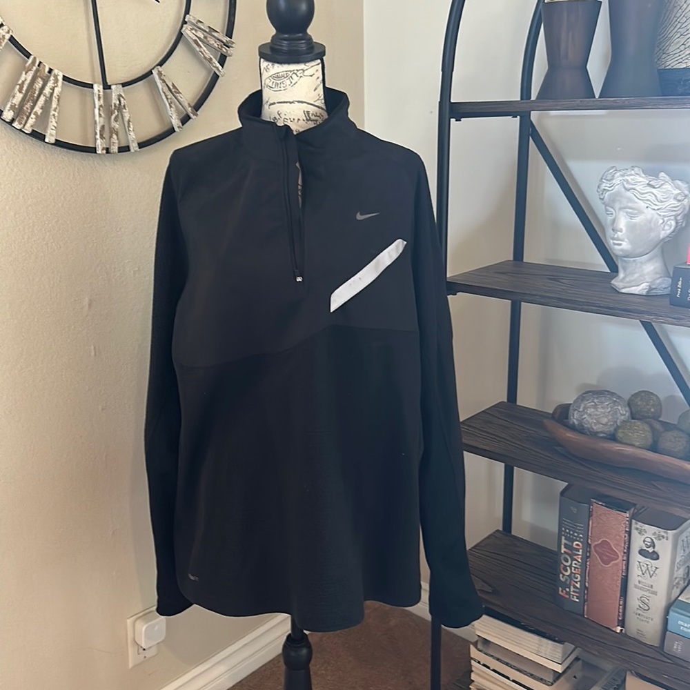 Men’s Nike Dry Fit Quarter Zip Sweatshirt